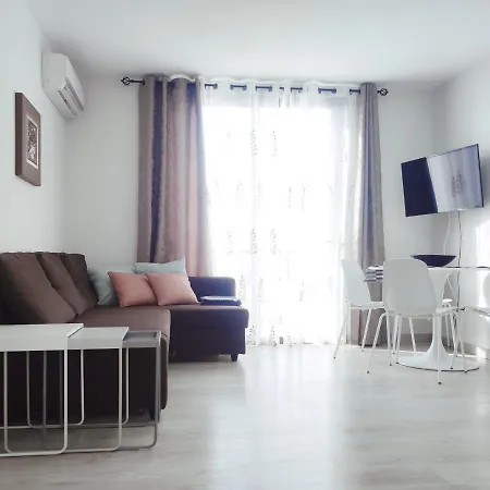 Parque Santiago 2 Ocean View Apartment *
